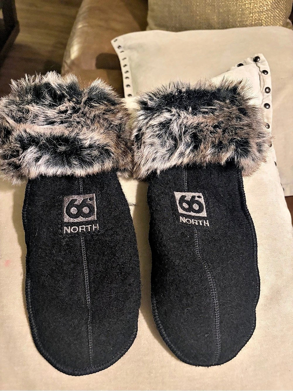 66°North Kaldi arctic mittens Faux Fur Cuff Mittens Black Brown Size 1 very good